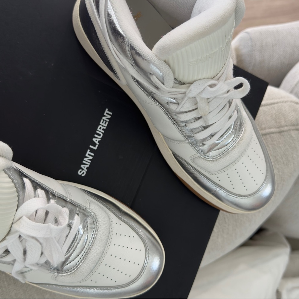 Saint Laurent Women’s Silver Metallic and White Leather Low-Top Sneakers